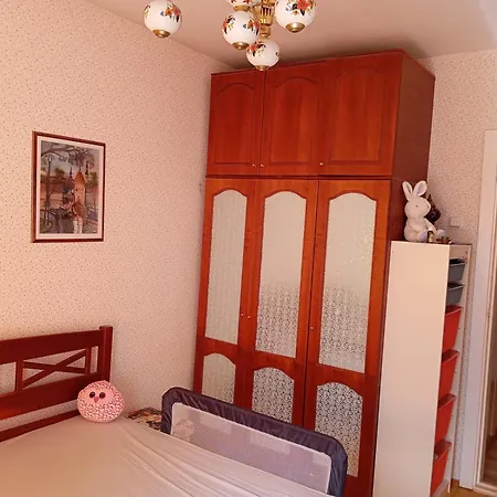 Hubane 3-toaline Korter Tondiraba Jaeaehalli Ja Pargi Korval Appartement *