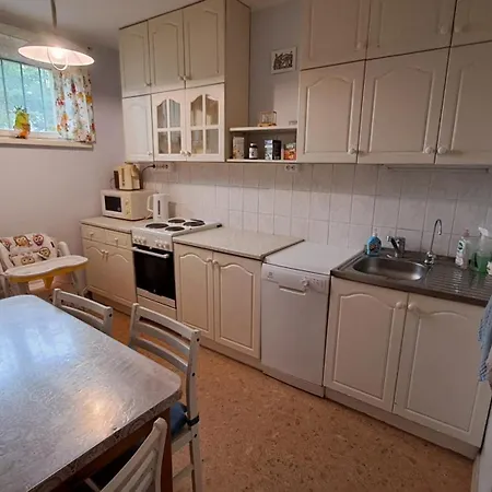 Hubane 3-toaline Korter Tondiraba Jaeaehalli Ja Pargi Korval Appartement Tallinn