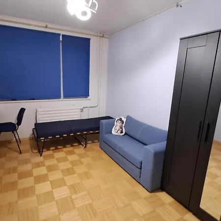 Apartament Hubane 3-toaline Korter Tondiraba Jaeaehalli Ja Pargi Korval Tallin
